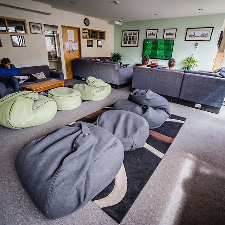 Adventure Queenstown Hostel Экстерьер фото